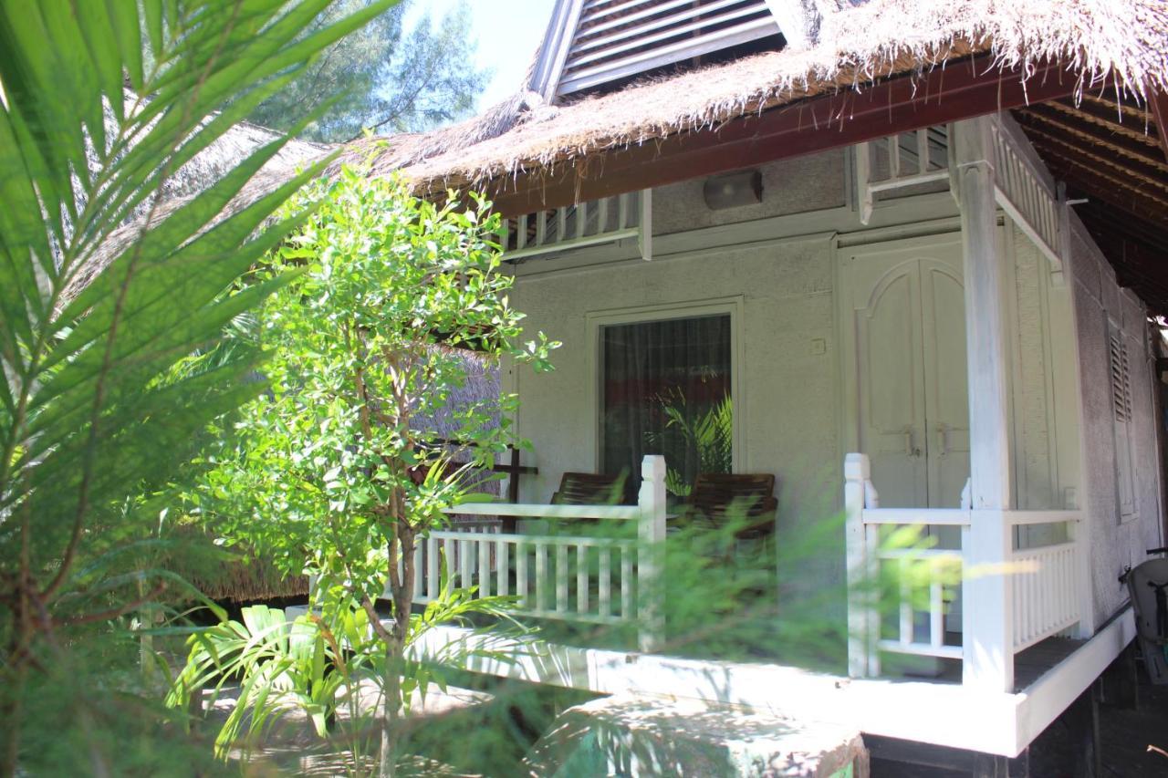 Coral Beach Seaside Gili Trawangan Kültér fotó